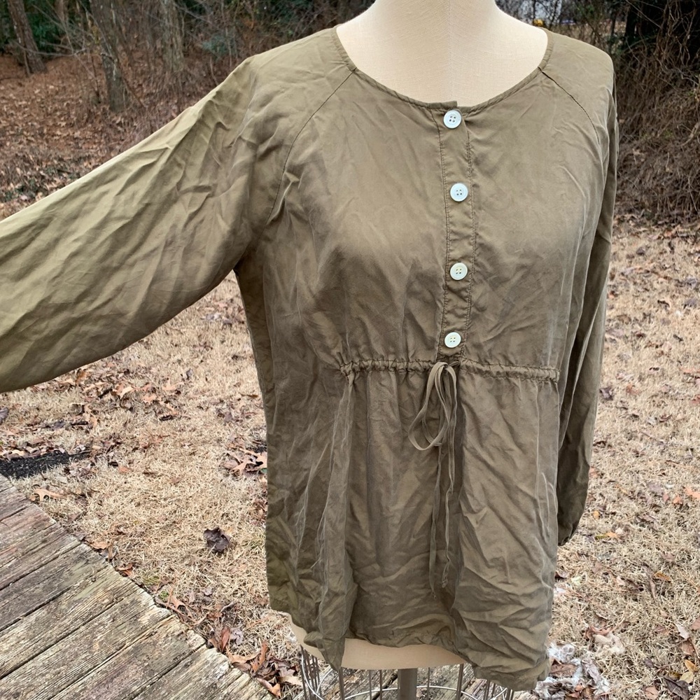 Silky Blouse - Picture 7 of 10